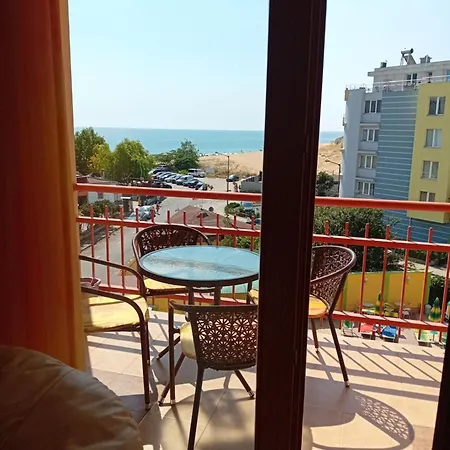 Apartamento златна дюна - до южния плаж на *